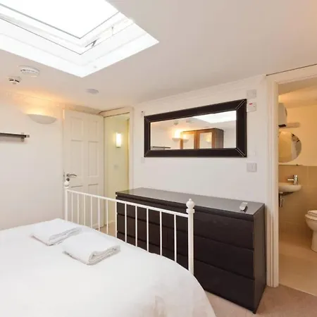 Luxury Quiet 2 Bedroom With Garden In Central Rathmines Lei7k20 아파트 *