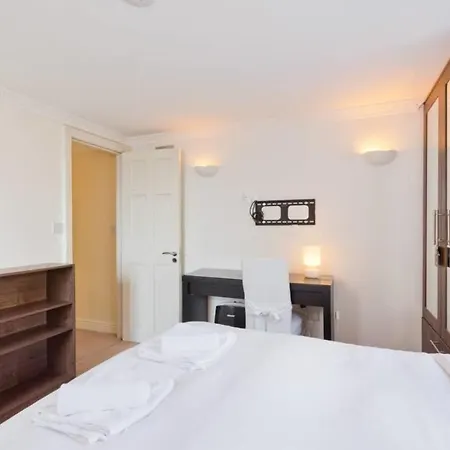Luxury Quiet 2 Bedroom With Garden In Central Rathmines Lei7k20 아파트 *