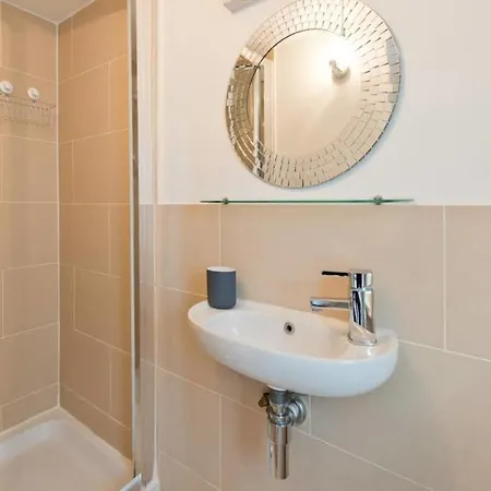 Luxury Quiet 2 Bedroom With Garden In Central Rathmines Lei7k20 * 더블린