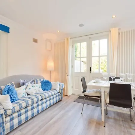 Luxury Quiet 2 Bedroom With Garden In Central Rathmines Lei7k20 더블린